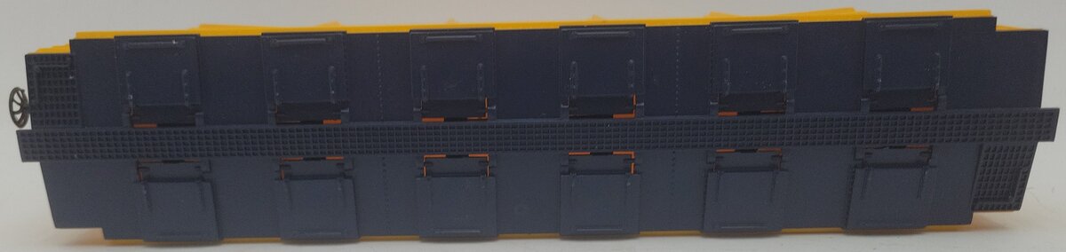 Lionel 6-9265 O Gauge Chessie Covered Hopper #9265 EX/Box