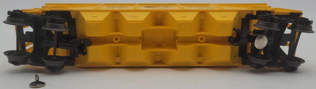 Lionel 6-9265 O Gauge Chessie Covered Hopper #9265 EX/Box