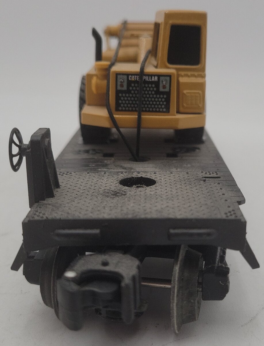 Lionel 6-16954 O Gauge New York Central Flatcar with ERTL Scraper #6424 EX/Box