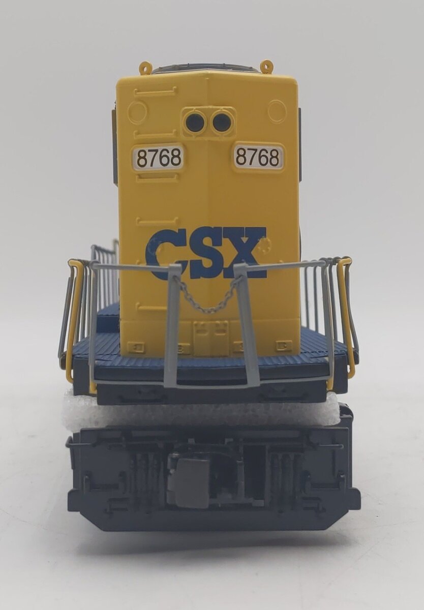 MTH 20-2573-3 O Gauge CSX SD60M Non-Powered Diesel Locomotive #8768 LN/Box