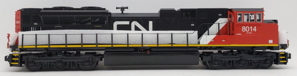 MTH 20-80006C O Canadian National SD70M-2 Non-Powered Diesel Locomotive #8014 EX/Box