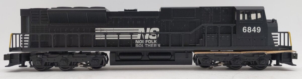 Williams SD9026 O Norfolk Southern SD90 Dummy A Diesel Locomotive #6849 VG/Box