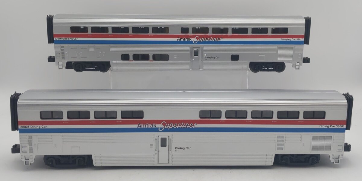 MTH 20-61040 O Amtrak 70' Superliner Phase III Sleeper/Cafe Set (Set of 2) EX/Box