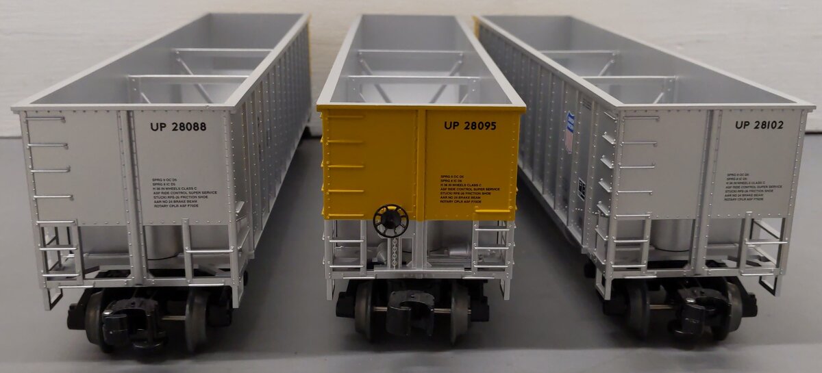 Lionel 6-17488 O Gauge Union Pacific Bathtub Gondola (Pack of 3) EX/Box