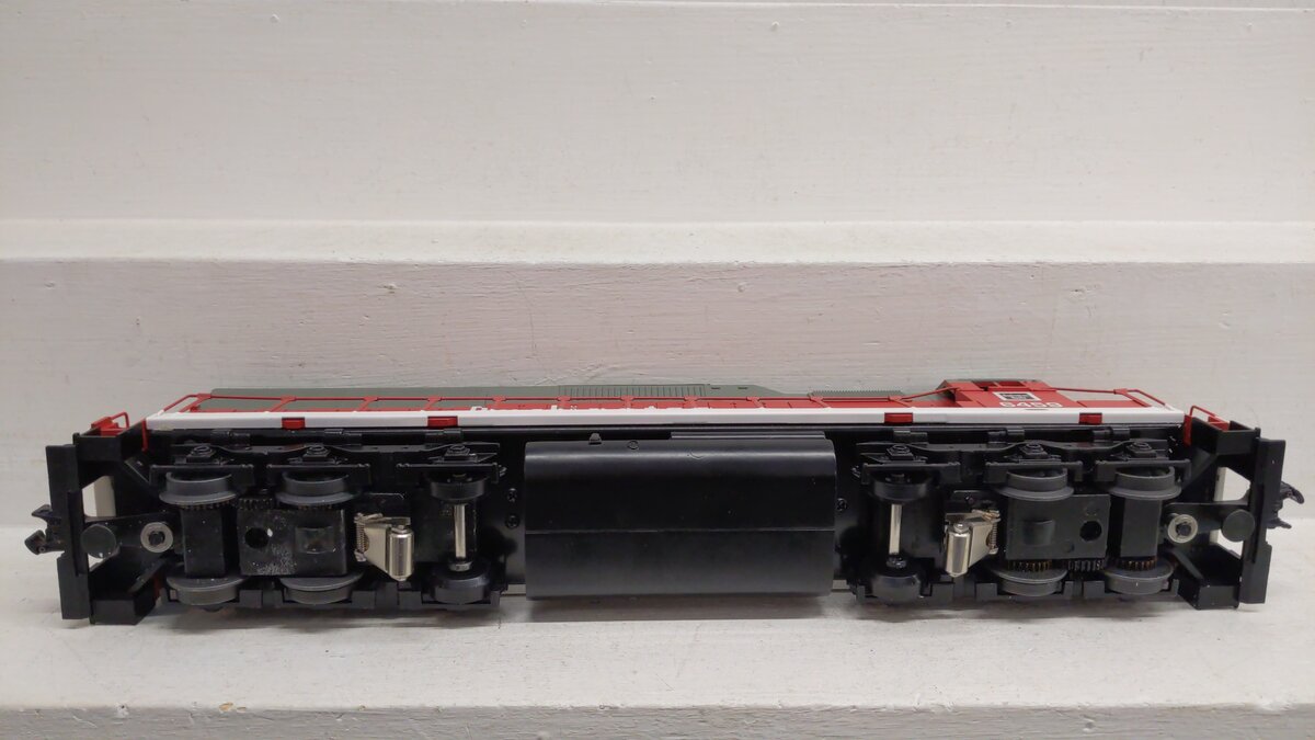 Williams 21701 Burlington SD45 Powered Diesel Locomotive EX/Box