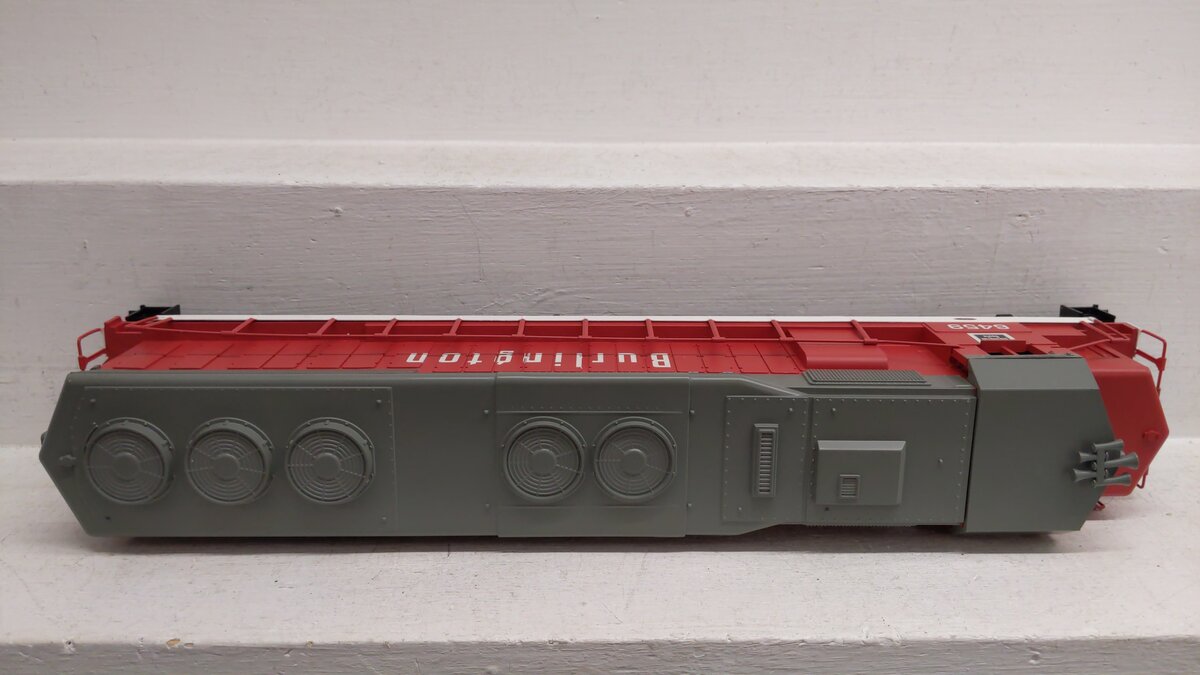 Williams 21701 Burlington SD45 Powered Diesel Locomotive EX/Box