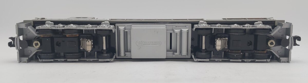 Williams 972350 O Gauge Amtrak FM Trainmaster Powered Diesel Locomotive #2350 EX/Box