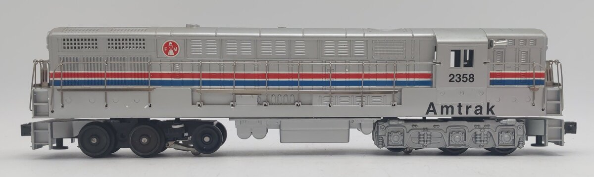 Williams 972358 O Gauge Amtrak FM Trainmaster Dummy Diesel Locomotive #2358 VG/Box