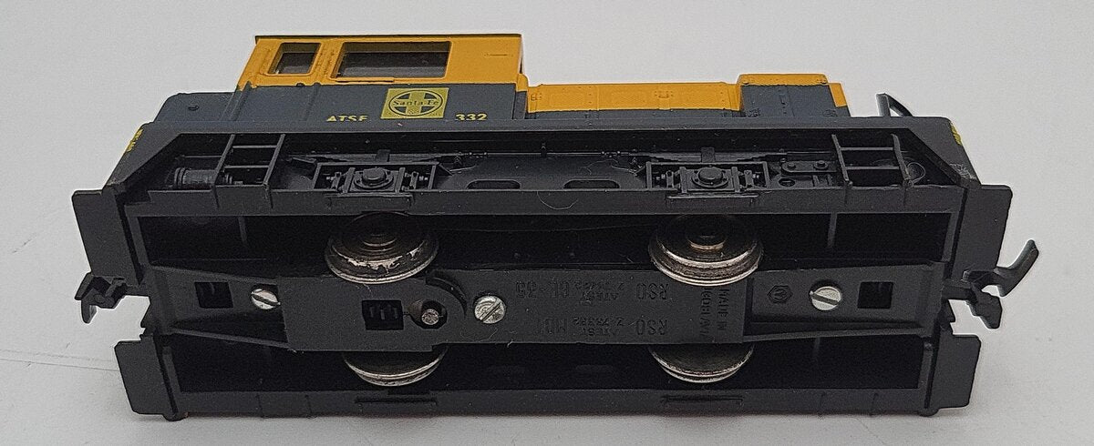 AHM 5002 HO Santa Fe Plymouth MDT Diesel Switcher #332 EX/Box