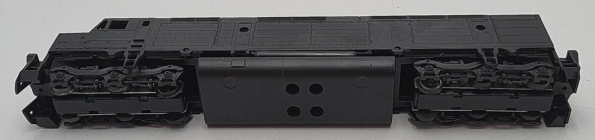 Athearn 3630 HO Scale Undecorated Non-Powered Diesel Locomotive EX/Box