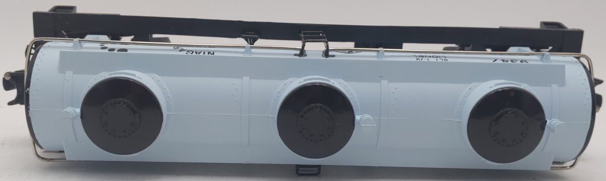 Lionel 6-9347 O Gauge TTOS 1979 Niagara Falls Triple Dome Tank Car EX/Box