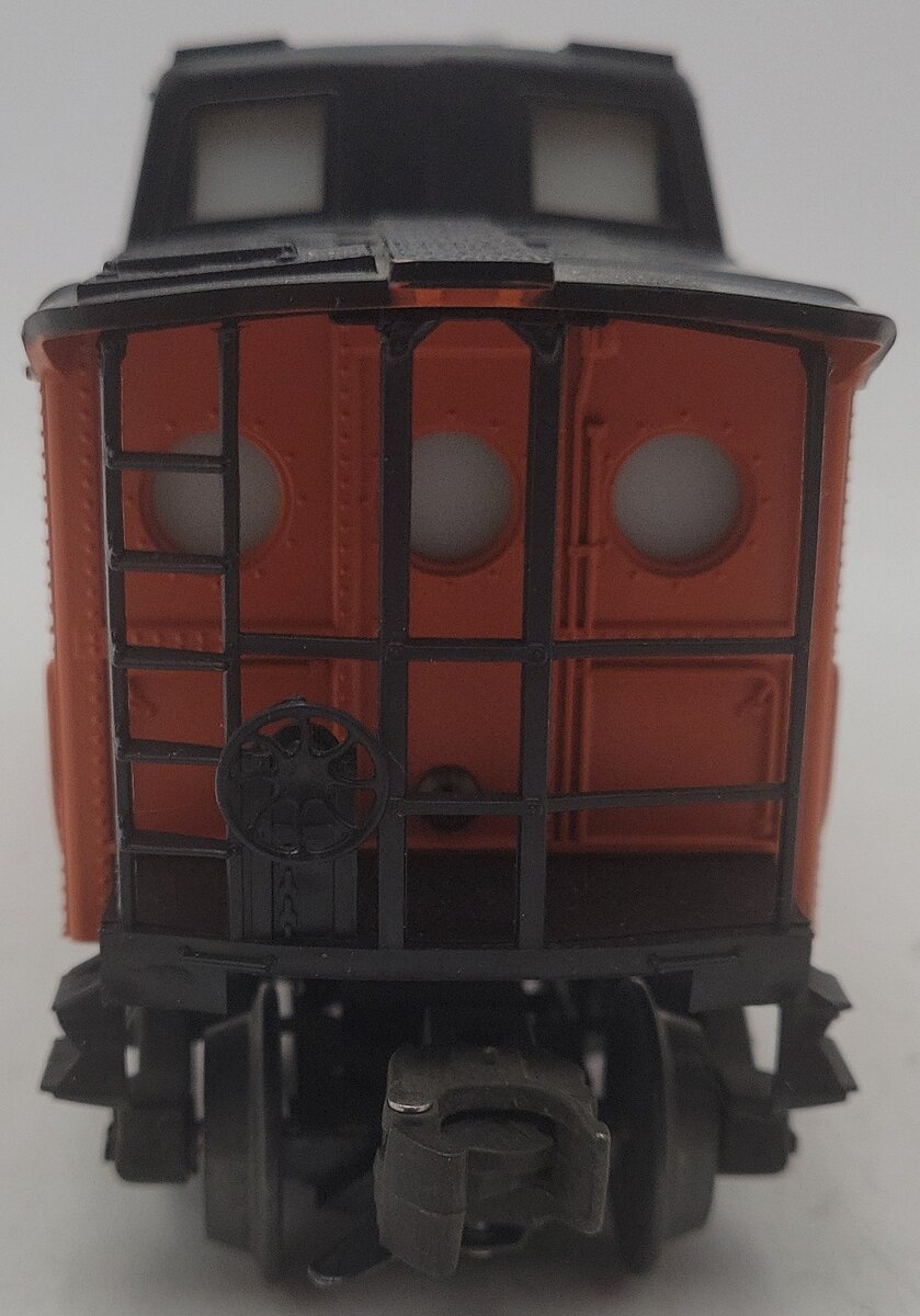 Lionel 6-19701 O Gauge Milwaukee Road N5C Porthole Caboose #19701 EX/Box