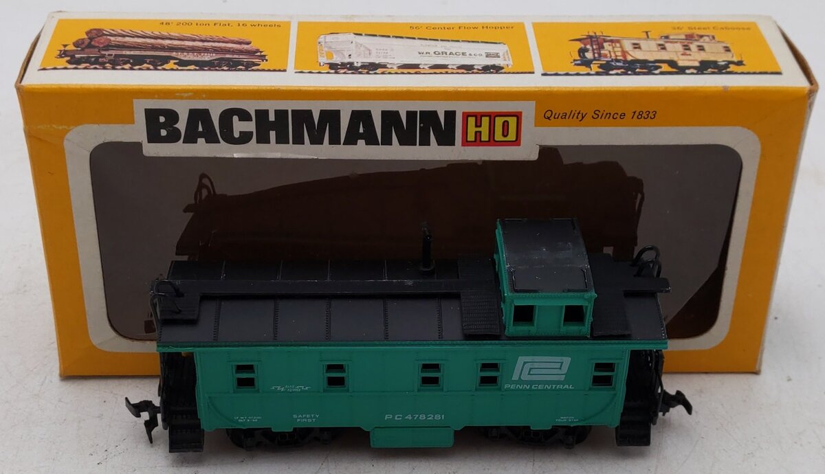 Bachmann 0981 HO Scale Penn Central Caboose #478281 EX/Box