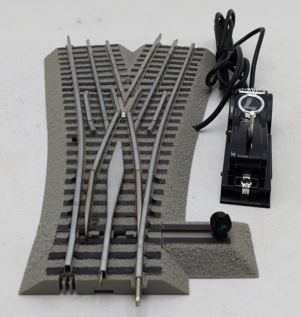 Lionel 6-81954 O-72 Gauge 22-1/2 12"  Remote Command Wye Fastrack Switch Turnout EX/Box