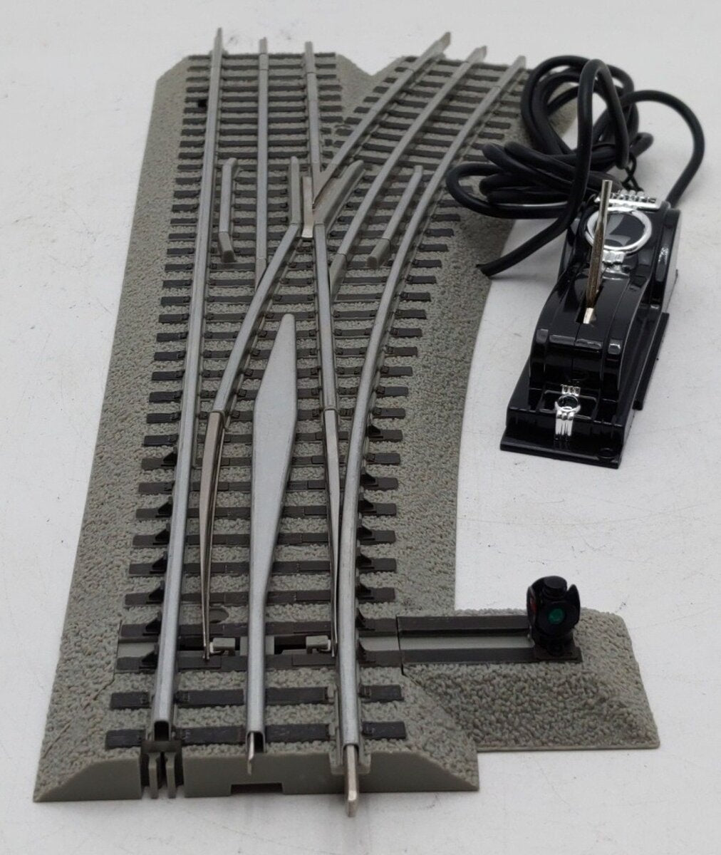 Lionel 6-81952 O-72 Right Hand Fastrack Remote/Command Switch Turnout EX/Box