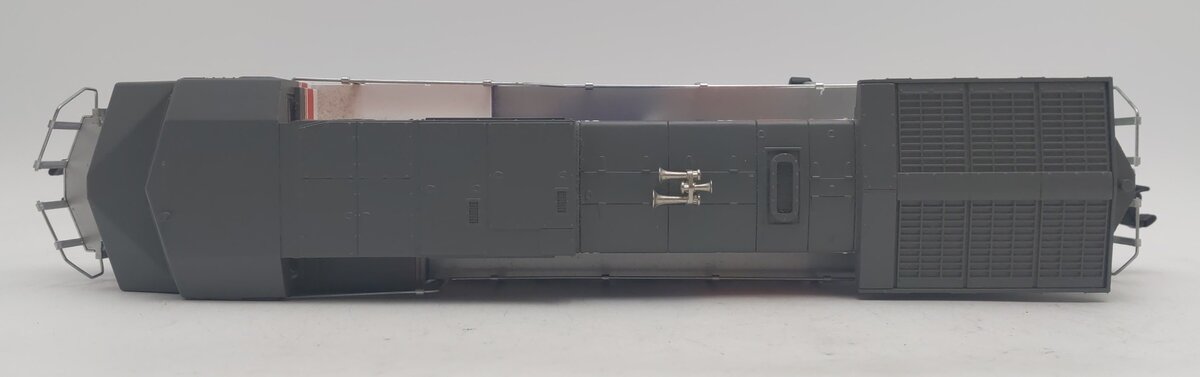 MTH 30-2003-0 O Amtrak Dash-8 Diesel Engine #500 LN/Box