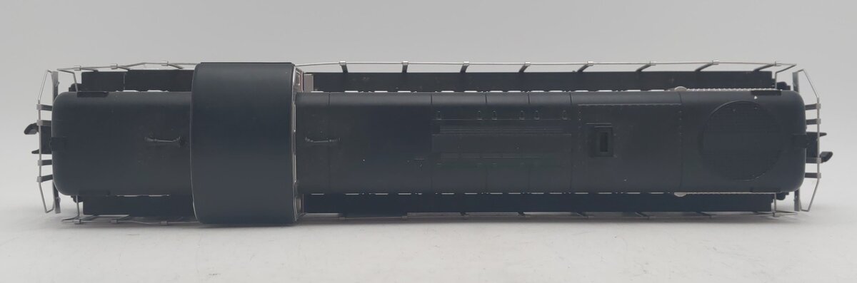 MTH 30-2238-0 Amtrak RS-3 Diesel Engine with Loco-Sound #106 EX/Box