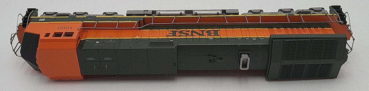 Athearn 3970 HO Scale BNSF Dash 9-44CW Non-Powered Diesel Locomotive # 1000 EX/Box