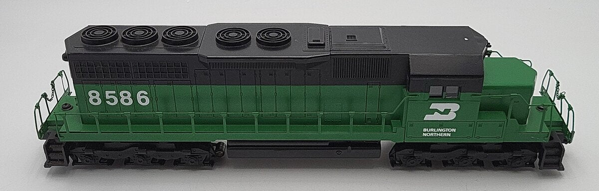 Lionel 6-18208 O Gauge Burlington Northern SD-40 Dummy Diesel Locomotive #8586 EX/Box