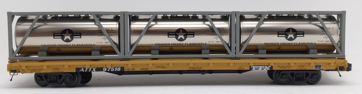 MTH 20-95336 O TXX 60' Flat Car with 3 Containers EX/Box