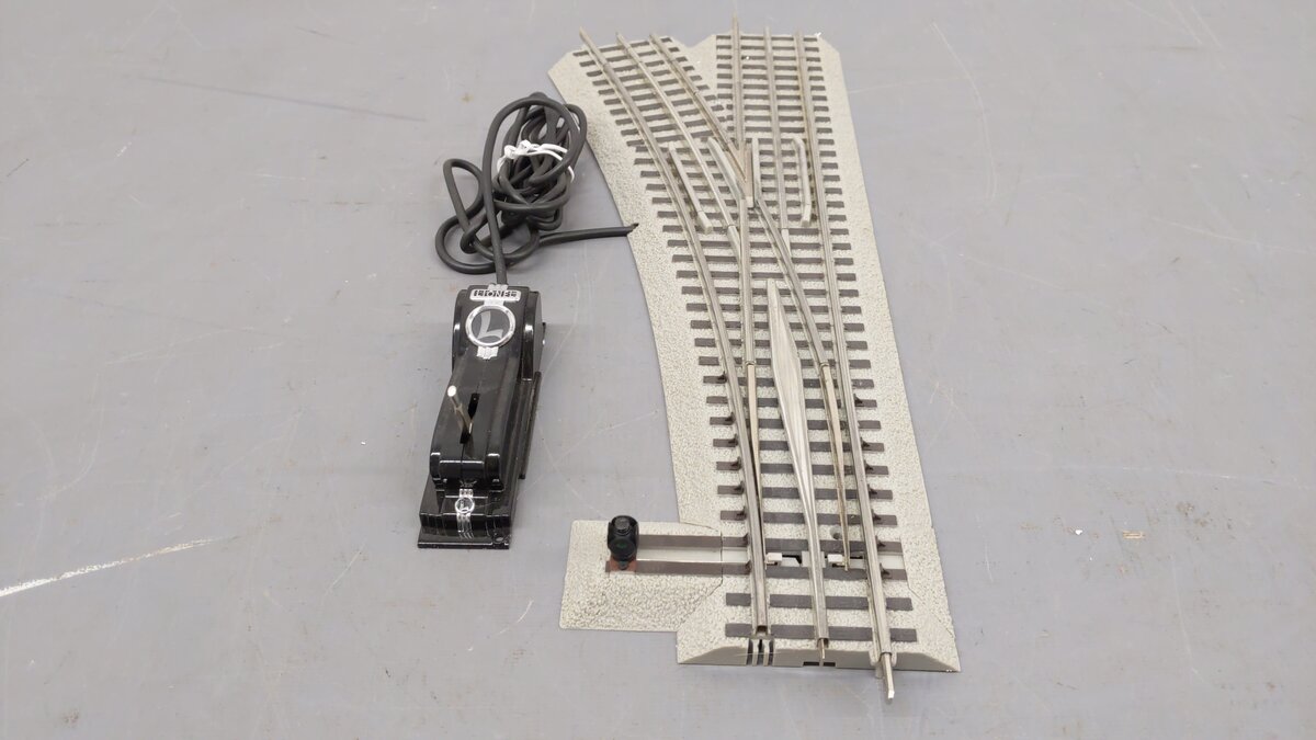 Lionel 6-12048 O72 Left Hand Remote-Control FasTrack Switch Turnout EX/Box