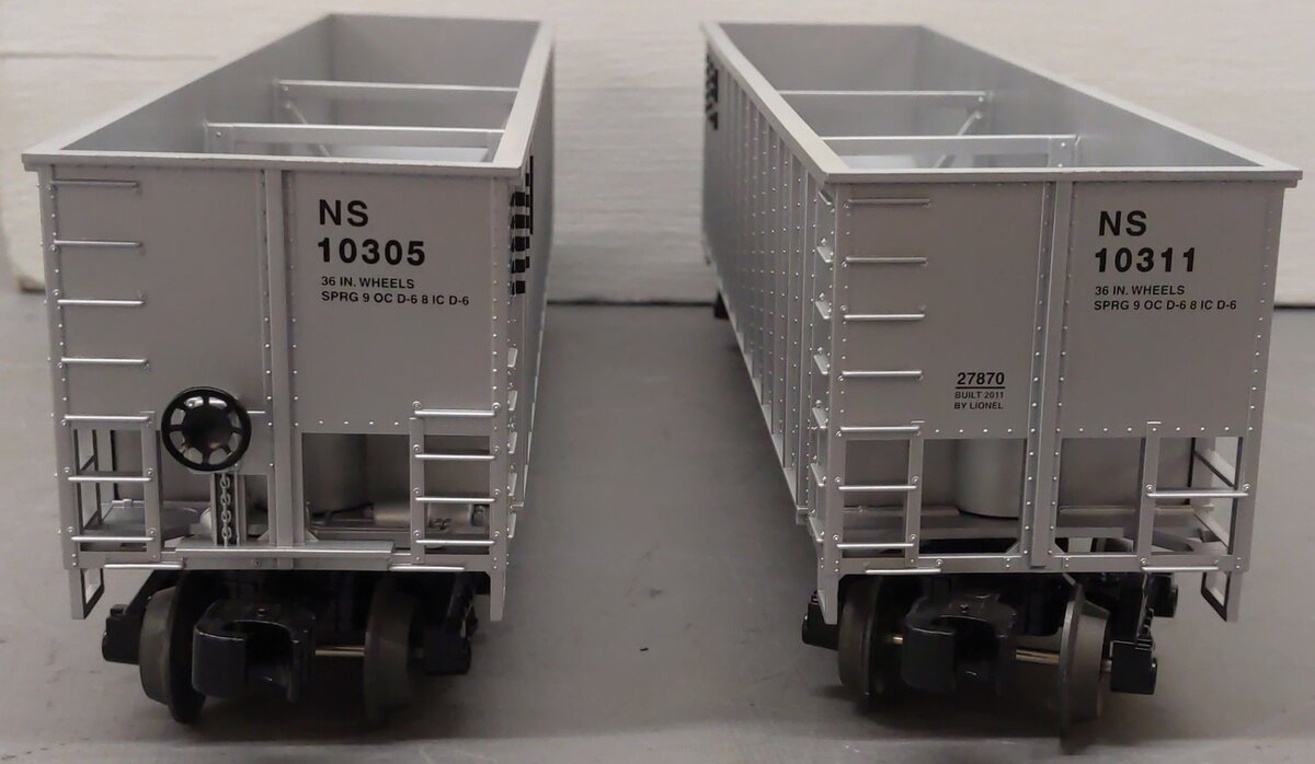 Lionel 6-27868 Norfolk Southern Bathtub Gondolas (Set of 2) EX/Box