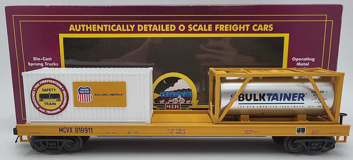 MTH 20-95295 O Union Pacific Flat Car w/ Tank Container & 20' Container #818911 LN/Box