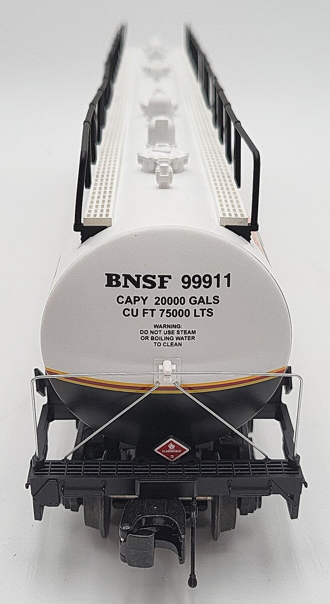 MTH 20-96729 O BNSF 20K Gallon 4-Compartment Tank Car #99911 LN/Box