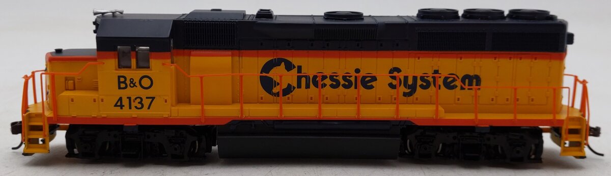 Bachmann 60309 HO Chessie EMD GP40 Diesel Locomotive #4137 w/DCC EX/Box