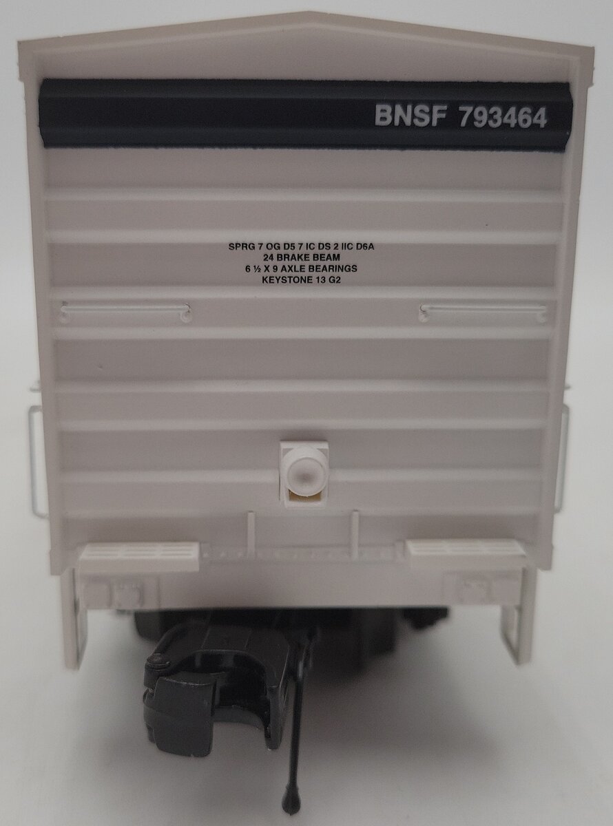MTH 20-94251 O Gauge BNSF 60' Reefer Car #793464