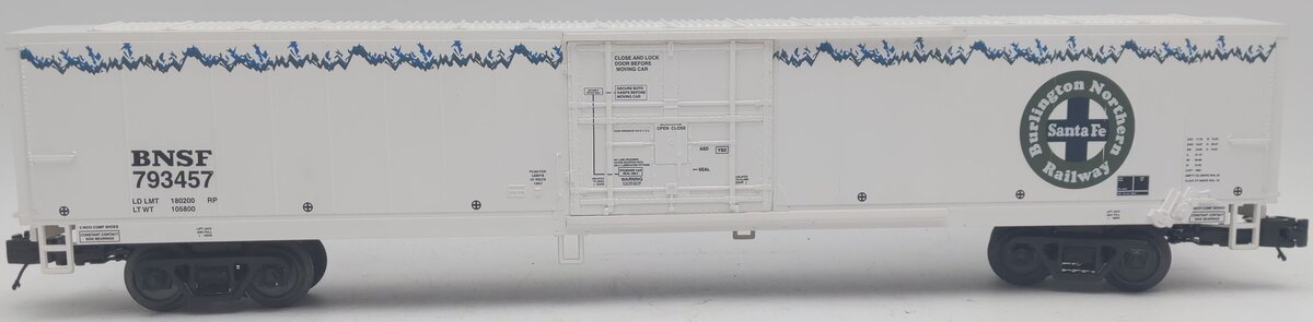 MTH 20-94251 O Gauge BNSF 60' Reefer Car #79357 EX/Box