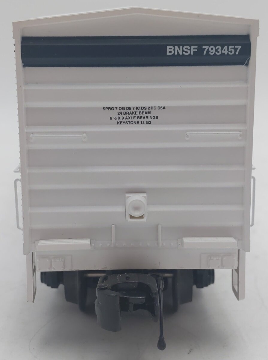 MTH 20-94251 O Gauge BNSF 60' Reefer Car #79357 EX/Box