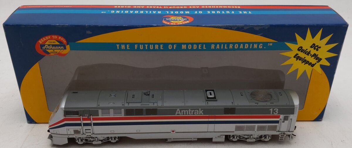 Athearn 91573 HO Scale Amtrak P-42 Diesel Locomotive #13 (DCC Ready) EX/Box