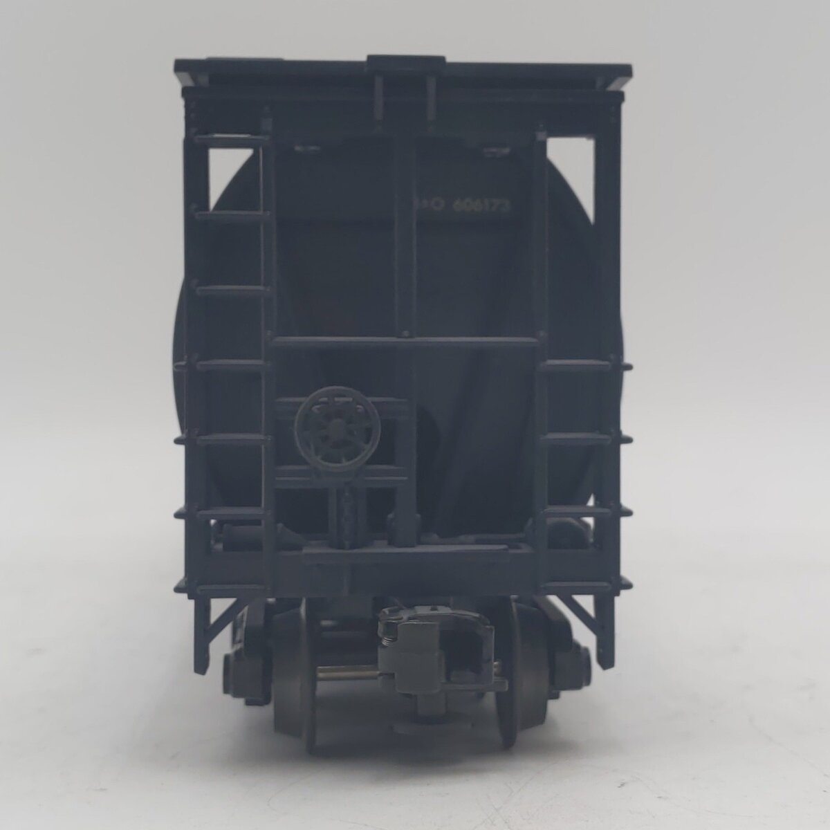 MTH 20-97420 O Gauge Chessie Cylindrical 100-Ton Hopper Car #606173 LN/Box