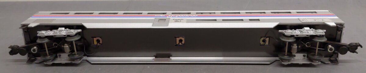 Williams SL80 O Gauge Amtrak Superliner 80' Coach Car LN/Box
