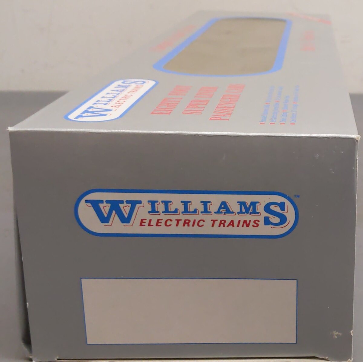 Williams SL80 O Gauge Amtrak Superliner 80' Coach Car LN/Box