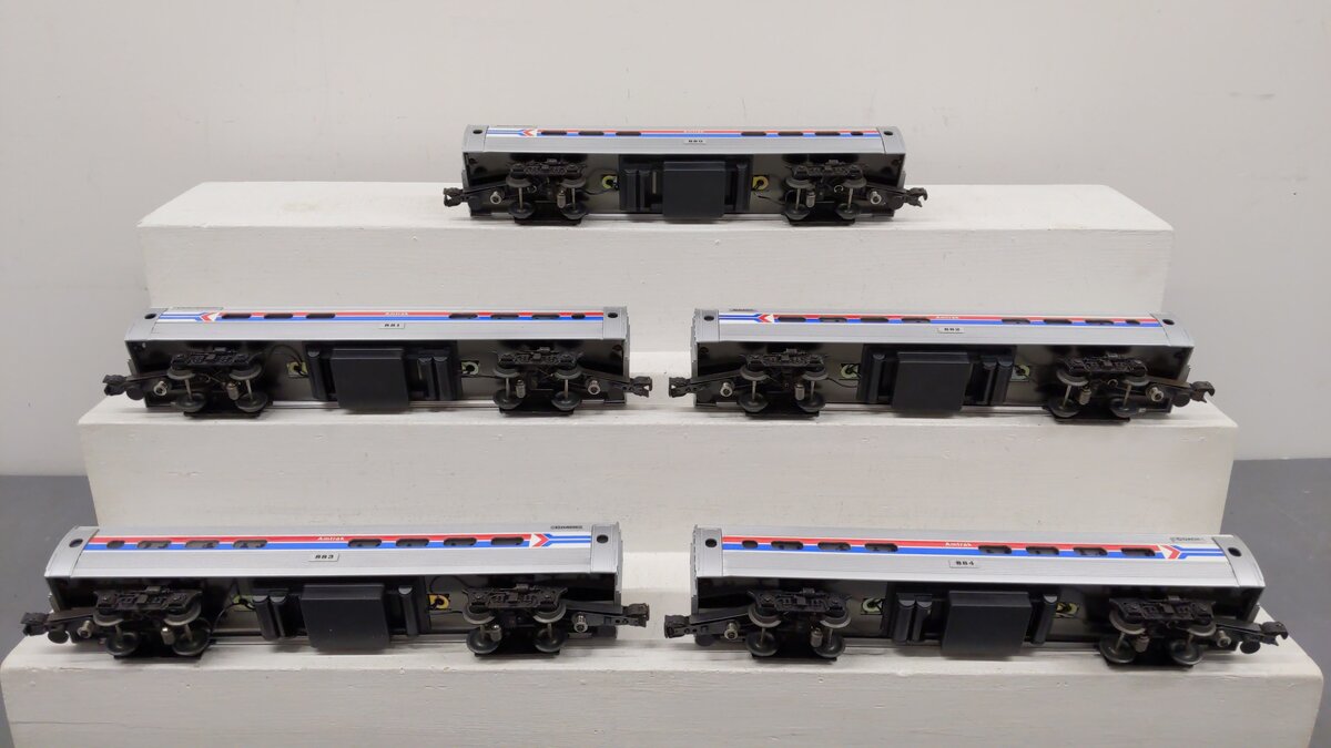 Williams O Amtrak Metro-Liner Passenger Car Set 880, 881, 882, 883, 884 (5) EX/Box