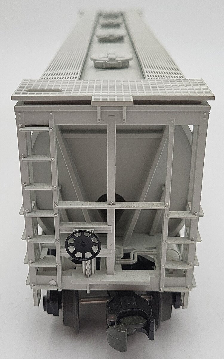MTH 30-7540 O Gauge CSX 4-Bay Cylindrical Hopper Car #225360 EX/Box