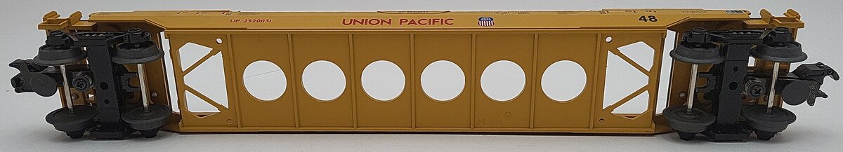 MTH 30-7005B O Gauge Union Pacific Flat with UP Doublestack EX/Box