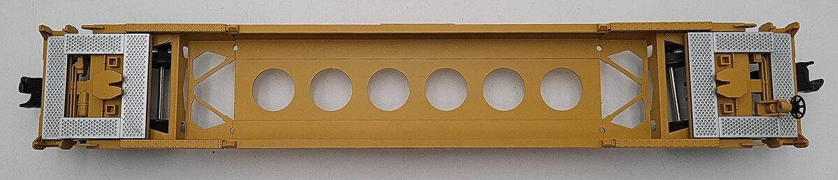 MTH 30-7005B O Gauge Union Pacific Flat with UP Doublestack EX/Box