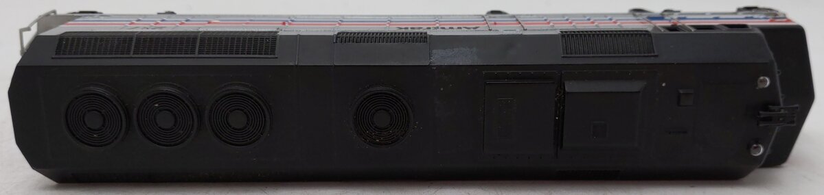 Bachmann Spectrum 87003 HO Amtrak Phase II F40PH Diesel Locomotive #217 EX