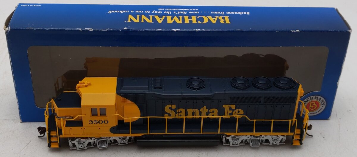 Bachmann 63502 HO Scale Santa Fe EMD GP 40 Diesel Locomotive #3500 EX/Box