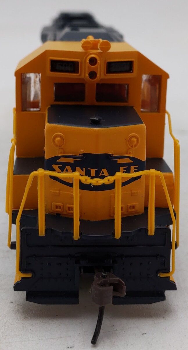 Bachmann 63502 HO Scale Santa Fe EMD GP 40 Diesel Locomotive #3500 EX/Box