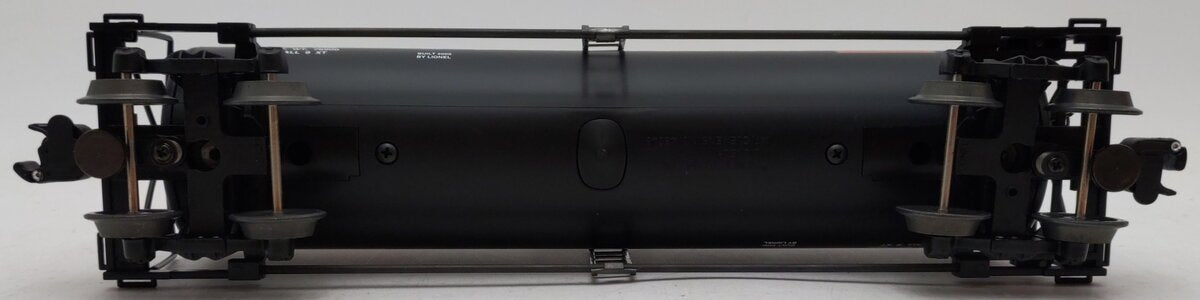Lionel 6-17916 O Gauge Chicago Burlington & Quincy Unibody Tank Car EX/Box
