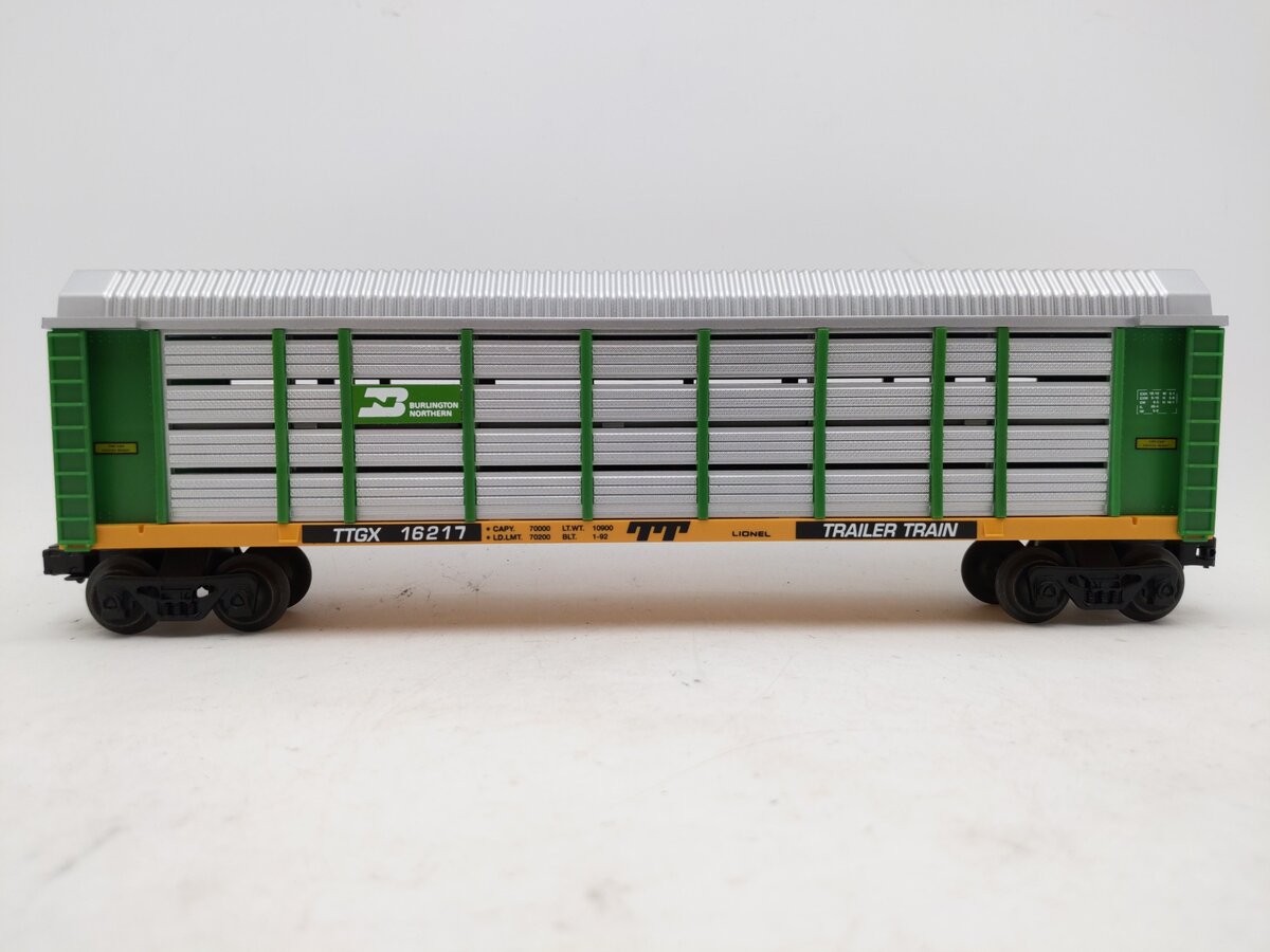 Lionel 6-16217 O Gauge Burlington Northern Auto Carrier with Screens EX/Box