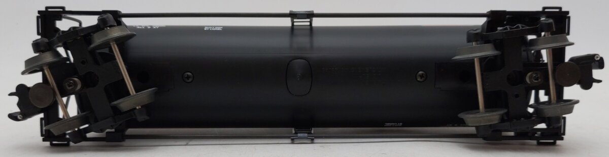 Lionel 6-17916 O Gauge Chicago Burlington & Quincy Unibody Tank Car EX/Box