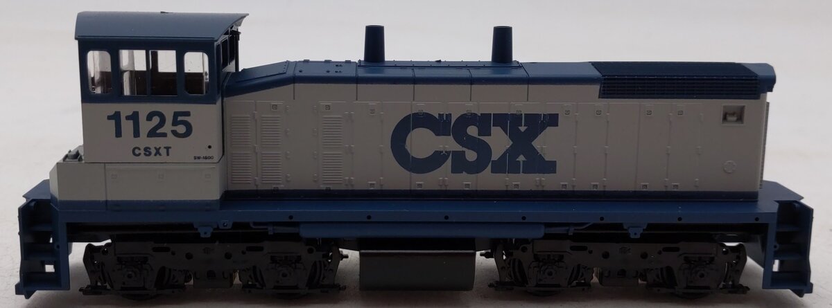 Athearn 3927 HO CSX 1500 Dummy Switcher Locomotive #1125 EX/Box
