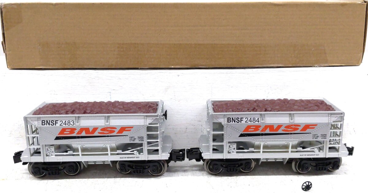 Menards 275-9155 O Gauge BNSF Ore Cars (2 Pack) #2483 and #2484 EX/Box