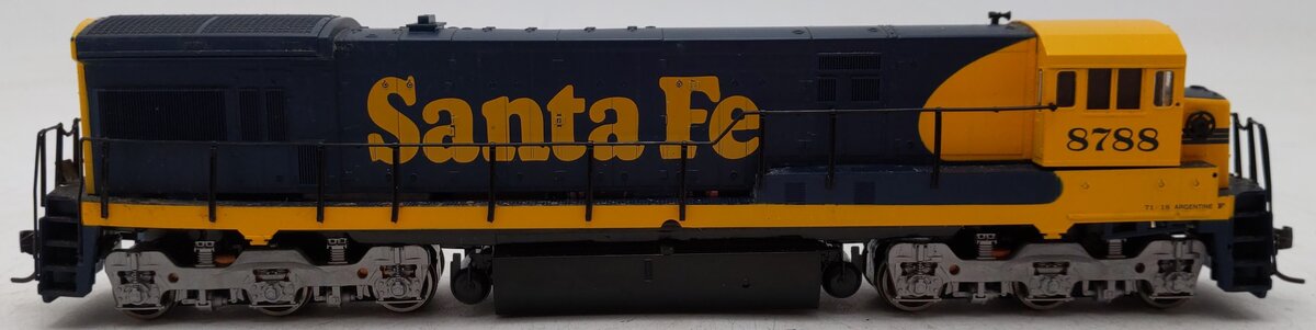 Atlas 8503 HO Scale Santa Fe U36C Powered Diesel Locomotive #8788