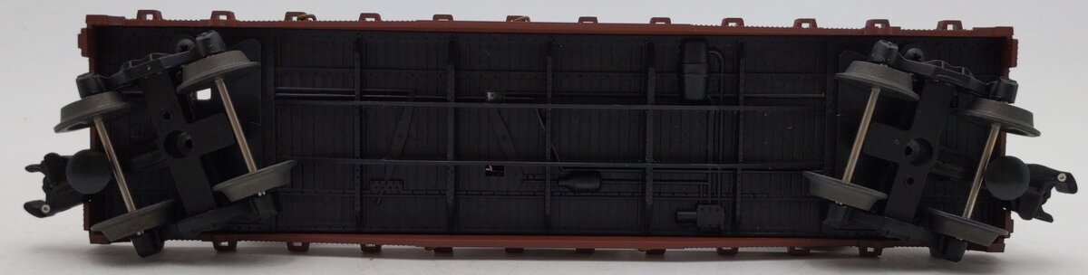 Lionel 6-17518 O Gauge Pennsylvania Flatcar with 2 Corgi Mack AEC Trucks #9823 VG/Box